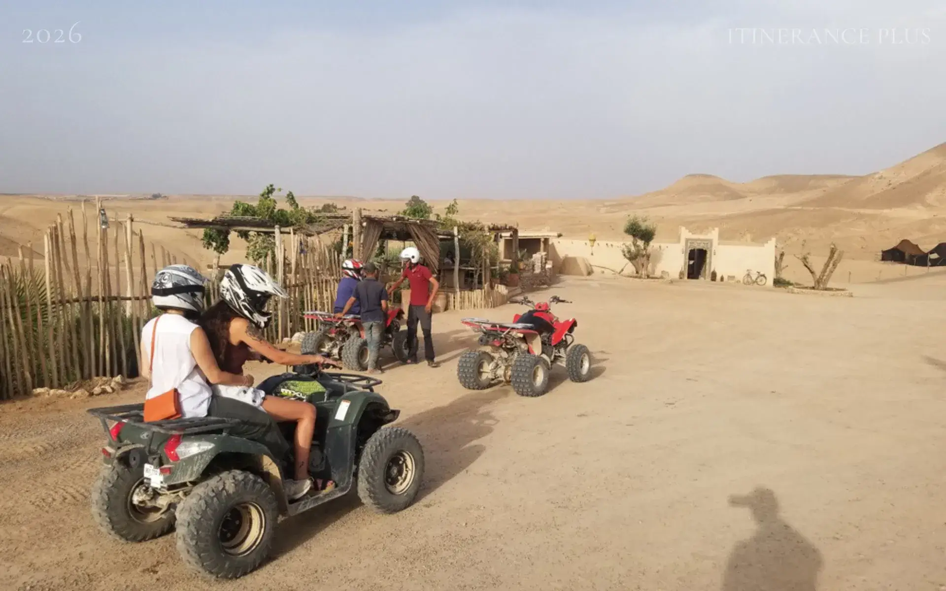 Quad Agafay Marrakech: Aventura en El Corazón del Desierto de Piedra en Desierto de Agafay., Marruecos - experiencia premium con Itinerance Plus