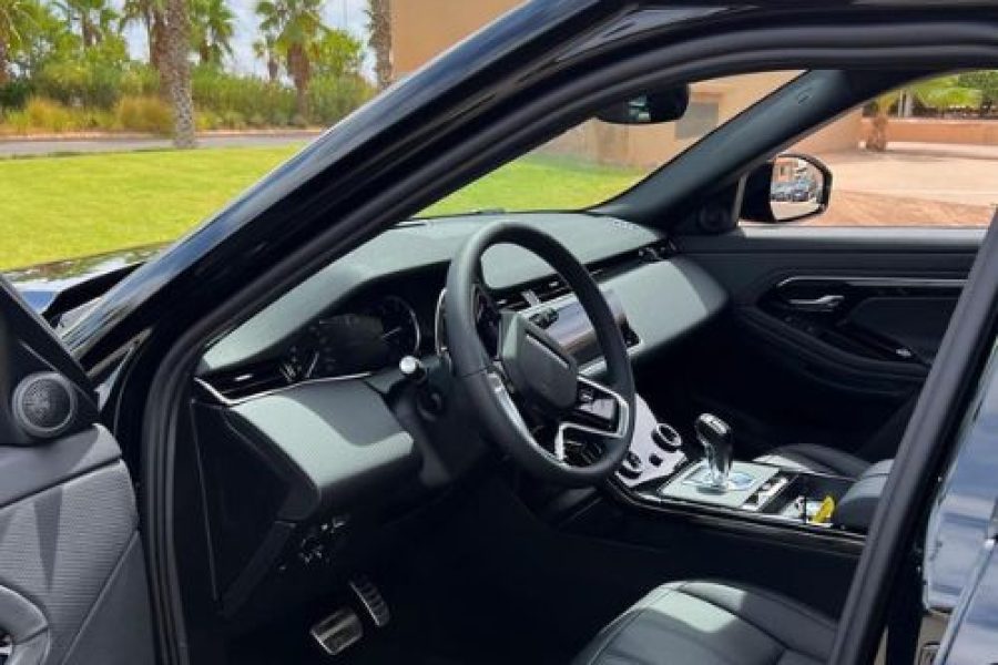 Découvrez la Range Rover Évoque R Dynamique : le SUV compact et puissant !